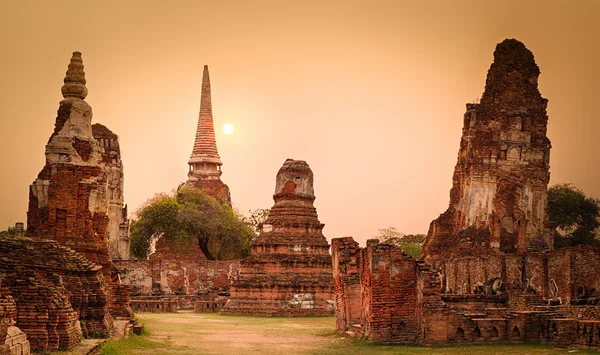Wat Mahatat. Panorama — Stockfoto