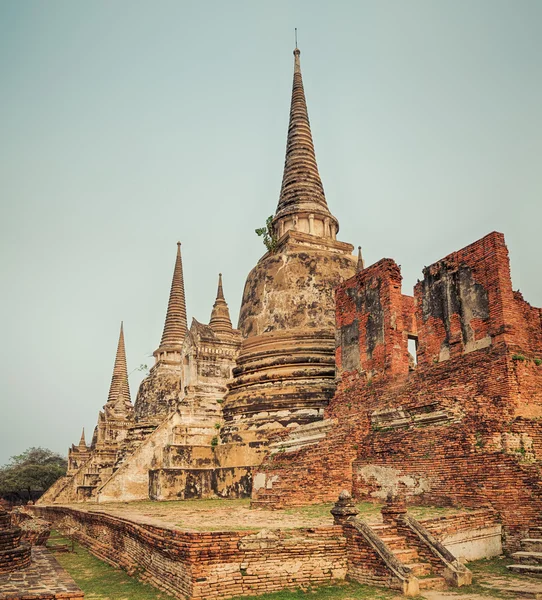 Wat phra si san: — стоковое фото