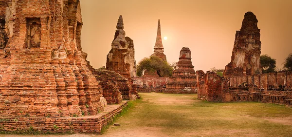 Wat Mahathat. Panorama — Stockfoto