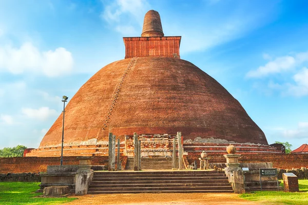 Jetavanaramaya dagoba. Шрі-Ланка — стокове фото