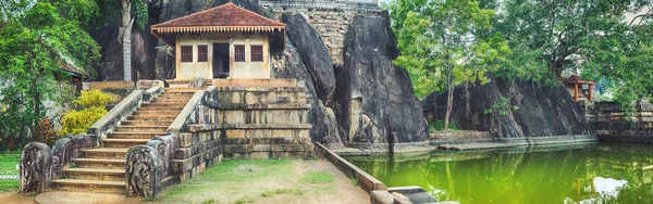 Isurumuniya Viharaya. Panorama — Stok fotoğraf