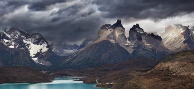 Torres del Paine, Cuernos mountains clipart