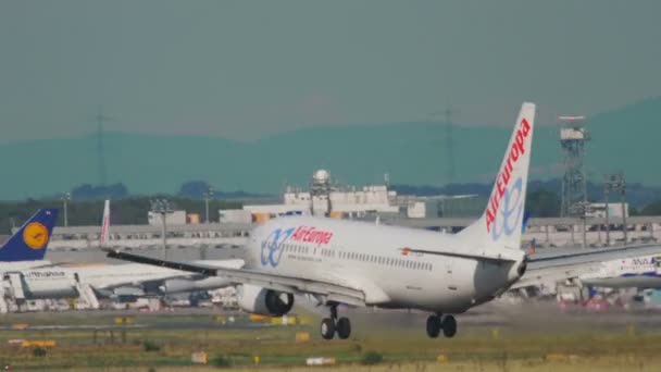 Atterrissage du Boeing 737 — Video