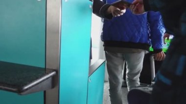 Havaalanında ön kontrol denetimi
