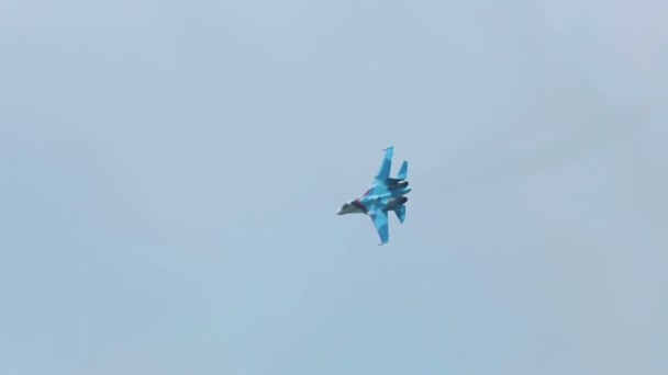 Russian falcons aerobatic team — Stock Video
