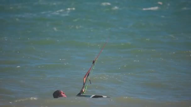 风筝冲浪者在海洋 — 图库视频影像
