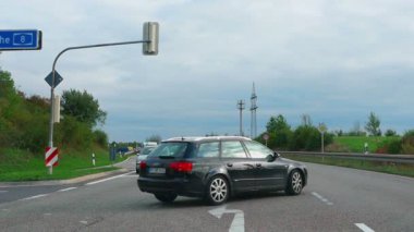 Autobahn Karlsruhe yakınındaki