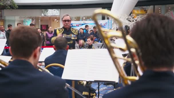 The conductor of brass band — Stock Video