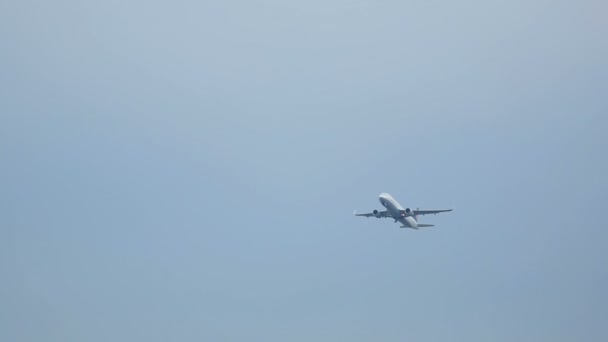空客 320 起飞从法兰克福 — 图库视频影像