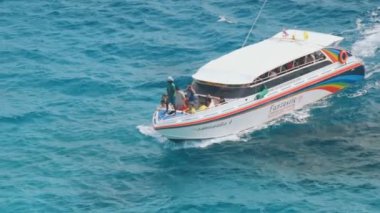 Sürat teknesi beach Similan Adaları yaklaşımlar