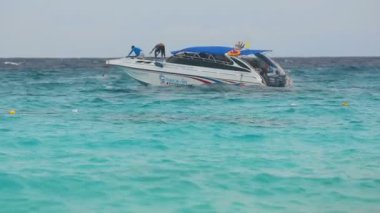 Similan Adaları kalkış sürat teknesi