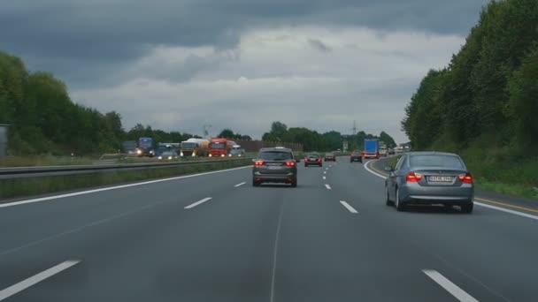 Γερμανικοί αυτοκινητόδρομοι κοντά σε Phorzheim — Αρχείο Βίντεο