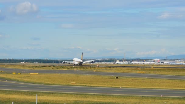 Singapore Airlines Superjumbo aterrizaje — Vídeos de Stock