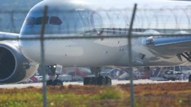 Uçak pist için Taksilemek