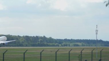 Kalkış Boeing 767 hızlandırmak ve