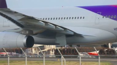 Uçak piste hızlandırmak