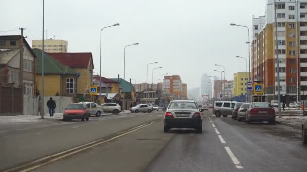 Traffico stradale per le strade di Astana — Video Stock