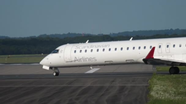 Avião preparado para a partida — Vídeo de Stock