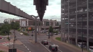 Frankfurt Uluslararası Havaalanında Skyline Monorail