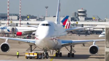 Kraliyet uçuşu Boeing 747