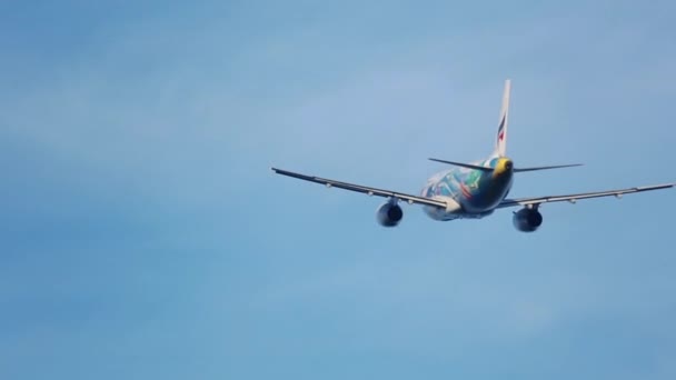 Flygplan Bangkok Air i luften — Stockvideo