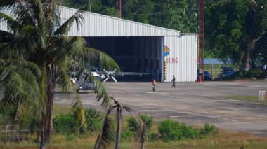 Royal Thai Havayolları taksicilik