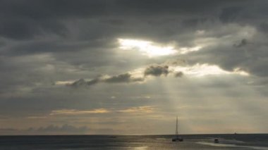 Deniz manzaralı akşam