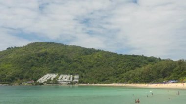 Denizde turizm sezonu, zaman akıp gidiyor