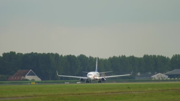 Usługa turystyczna Boeing 737 wyjazd — Wideo stockowe