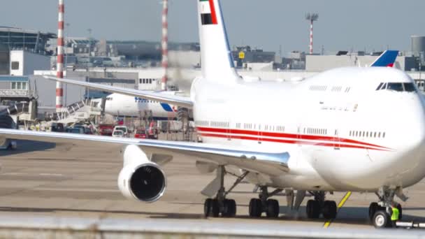 Ηνωμένα Αραβικά Εμιράτα Boeing 747 — Αρχείο Βίντεο