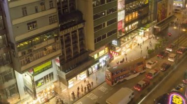 Gecenin zamanı Hong Kong.