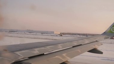 Uçak penceresinden görüntüle