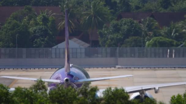 Airplane at the airport of Thailand — Stock Video