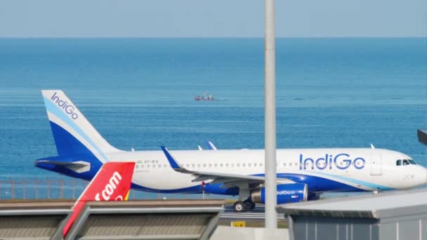 IndiGo India aerolínea privada de bajo coste — Vídeo de stock