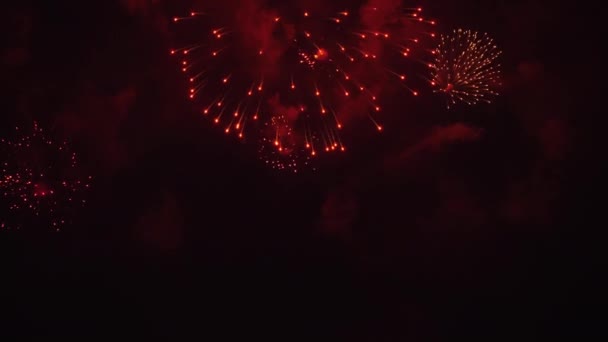 Buntes Feuerwerk in Nahaufnahme — Stockvideo