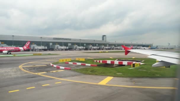 Lotnisko cywilne Singapur - Changi — Wideo stockowe
