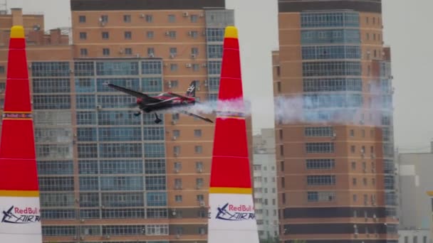 Penerbangan pesawat olahraga MXS-R — Stok Video