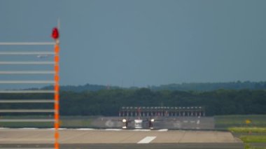 Airberlin Düsseldorf 'tan ayrılıyor.