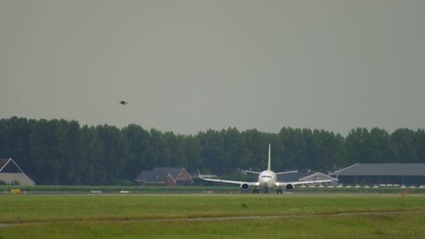 Départ d'avion de l'aéroport d'Amsterdam — Video