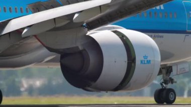 KLM frenlerinin Boeing 777 'si