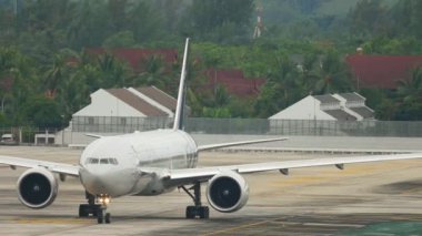 Yolcu Boeing 777, Tayland uçağı.