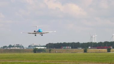 KLM Cityhopper Fokker geliyor