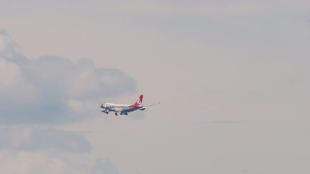 Cargolux Airlines vuela a tierra — Vídeos de Stock