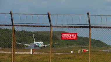 Arka görüş, Nok Air indi.