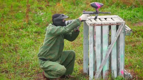 Paintball jugador — Vídeos de Stock