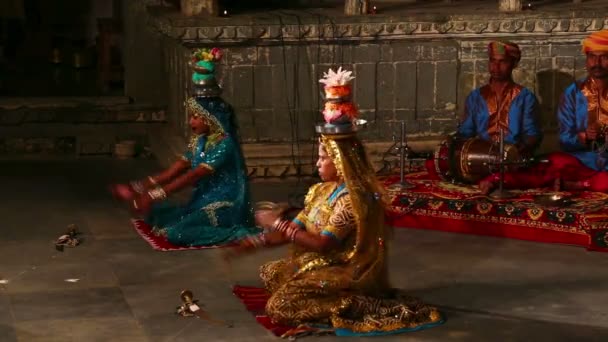 Indiase traditionele dansen — Stockvideo