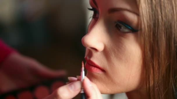 Make-up. — Stock video