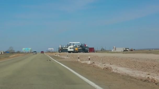 Будівництво нової дороги — стокове відео