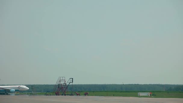 飞机滑行 — 图库视频影像