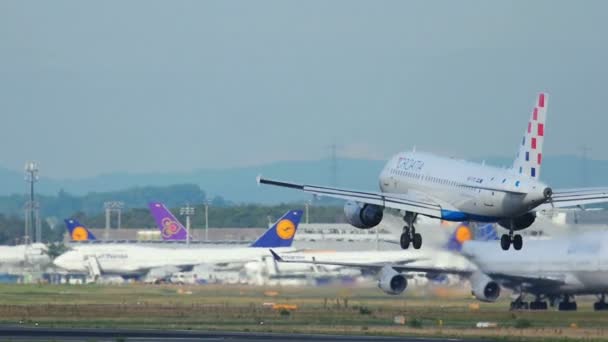 Açılış, Frankfurt uçak — Stok video
